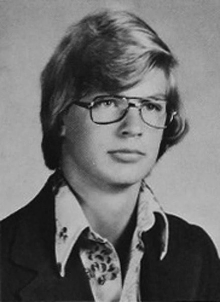 Gieo rắc kinh hoàng ở bang Wisconsin của vào cuối thập niên 1970, Jeffrey Dahmer (1960-1994) được coi là một trong những  kẻ giết người hàng loạt đồi bại nhất mọi thời đại.