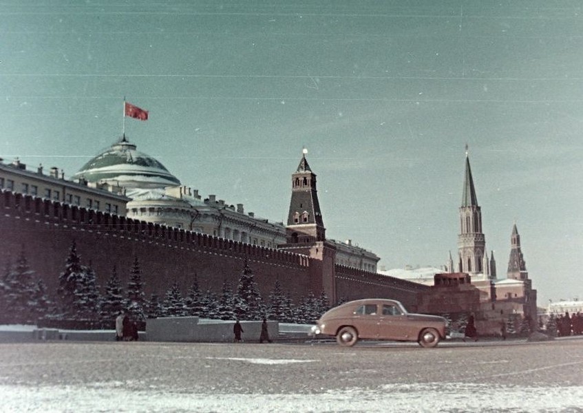 Quảng trường Đỏ ở Moscow,  Liên Xô năm 1958.