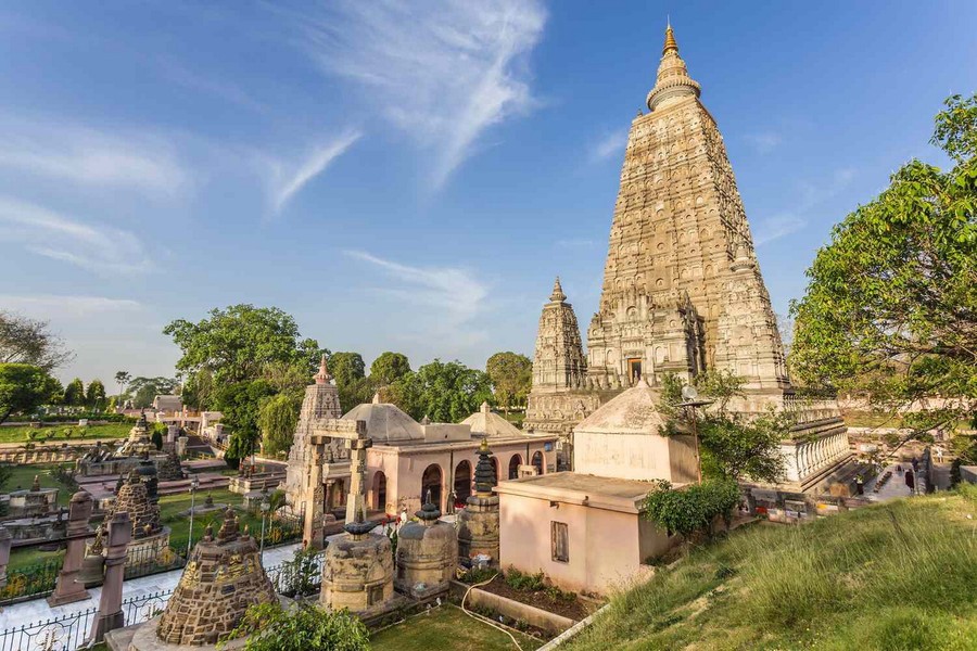 Nằm ở quần thể di tích Bodh Gaya (Bồ Đề Đạo Tràng) ở bang Bihar, Ấn Độ,  chùa Mahabodhi (Đại Giác Ngộ Tự) được xây dựng tại nơi Đức Phật Thích-ca Mâu-ni đạt được sự giác ngộ chân lý dưới một gốc cây bồ đề, theo sử tích của đạo Phật. Ảnh: TripSavvy.