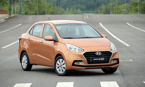 Mua Mercedes C200 cũ hay Hyundai i10 mới với 500 triệu?