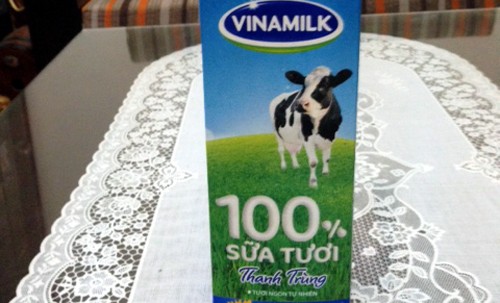 Vinamilk lên tiếng vụ sữa vón cục, gây tiêu chảy