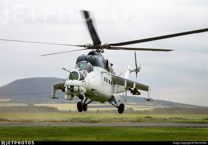  Trực thăng Mi-35M là dòng máy bay trực thăng chiến đấu đa năng do Rostvertol, một chi nhánh của Công ty Trực thăng Nga chế tạo.