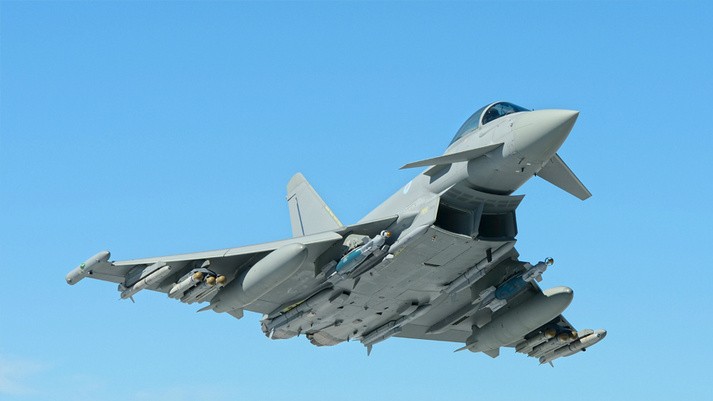 Thông tin vừa được truyền thông châu Âu đăng tải cho biết các chiến đấu cơ  Eurofighter Typhoon đã vượt qua tổng số 500.000 giờ bay vào hồi đầu tháng 11 vừa rồi. Nguồn ảnh: Wiki.