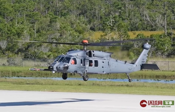 Loại  trực thăng Black Hawk biên bản mới nhất vừa được Sikorsky cho bay thử chuyến đầu tiên hôm 17/5 vừa rồi được cho là phiên bản cải tiến sâu nhất của dòng UH-60. Nguồn ảnh: QQ.