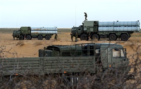 S-300 Syria kém hiệu quả, ai khơi mào ra S-400?