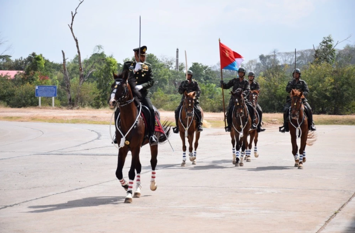 Lực lượng Thiết giáp thuộc  Quân đội Thái Lan vừa có màn trình diễn hết sức mãn nhãn với việc "khoe" đầy đủ gần như mọi loại xe tăng, thiết giáp từng được lực lượng này sử dụng trong quá khứ. Nguồn ảnh: QQ.