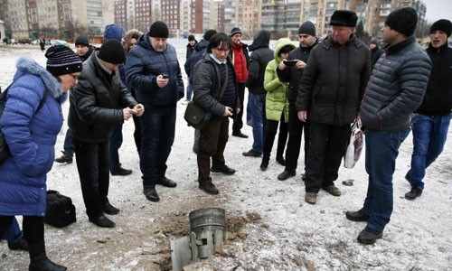 Tổng thống Poroshenko: Pháo trúng sở chỉ huy quân đội, nhiều thương vong