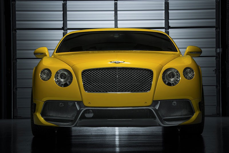  Tuyệt phẩm Bentley Continental GT BR-10RS được độ bởi hãng độ nổi tiếng Vorsteiner với phần đầu xe có sự xuất hiện của cản trước giúp xe khá mạnh mẽ.