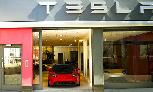 Tesla lỗ 4.000 USD trên mỗi chiếc xe xanh Model S