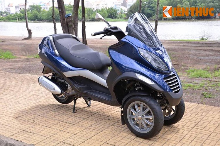 Mặc dù được giới thiệu tại Việt Nam vào năm 2007, nhưng những chiếc  Piaggio MP3 250 xuất hiện và lăn bánh trên phố Việt chỉ được tính trên đầu ngón tay và rất ít khi xuất hiện.