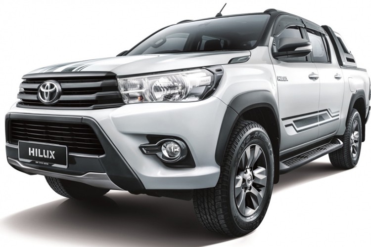 Thực chất mẫu xe bán tải  Toyota Hilux 2.4G Limited Edition (LE) là phiên bản nâng cấp của Hilux 2.4G 4x4 từng ra mắt trước đây. Về ngoại thất, mẫu xe bán tải phiên bản đặc biệt này được nâng cấp nhằm tăng sự hầm hố cũng như vẻ dữ dằn của chiếc xe hơn.