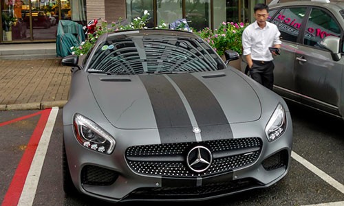 Cường Đô La độ Mercedes GTS phong cách "bom tấn"