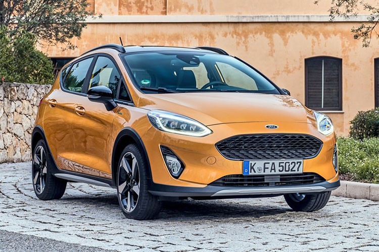 Là mẫu xe đầu tiên của hãng xe ôtô Ford mang nhãn Active tại châu Âu,  Ford Fiesta Active mới là phiên bản crossover thể thao của dòng xe sedan nhỏ gọn Fiesta. Mẫu xe này hướng đến sự tiện lợi trong đô thị đông đúc cũng như đa dụng để đáp ứng nhu cầu thường ngày.