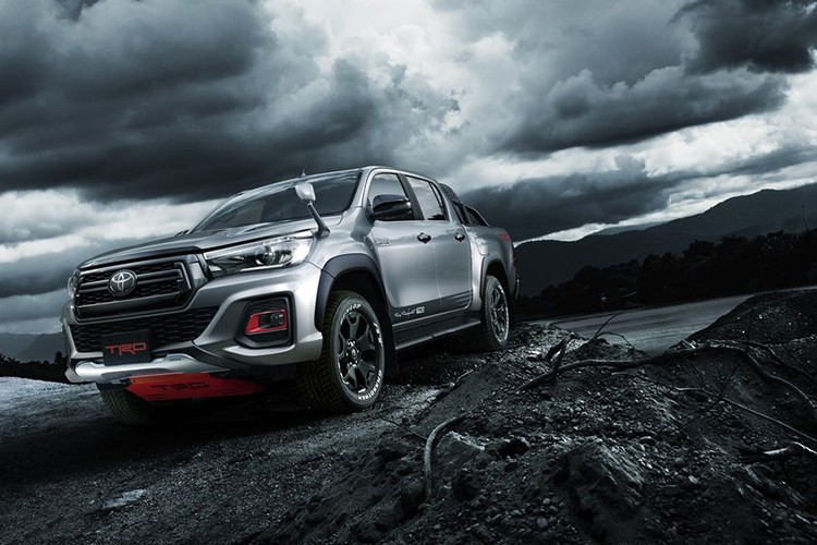 Hãng xe ôtô Toyota đã giới thiệu Hilux GR Sport cho thị trường Brazil hồi đầu năm nay và bây giờ hãng lại tiếp tục tung một phiên bản mới nữa cho mẫu bán tải Hilux, đó là  Toyota Hilux Black Rally Edition mới dành riêng cho người tiêu dùng tại thị trường Nhật Bản.