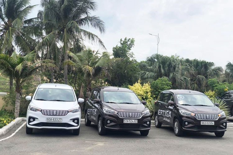 Theo một số nguồn tin cho hay, khi ra mắt vào cuối tháng 6 này - mẫu  xe giá rẻ Suzuki Ertiga 2019 mới được sẽ được cung cấp với 2 phiên bản nhưng dựa trên bảng thông số rò rỉ, mẫu xe của Suzuki sẽ không có hệ thống cân bằng điện tử như nhiều đồn đoán, ngay cả bản cao cấp.