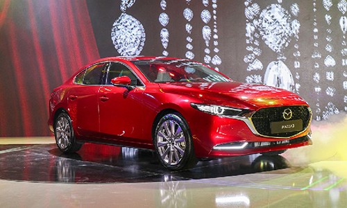 300 xe Mazda3 2020 tại Việt Nam lỗi phần mềm phanh khẩn cấp