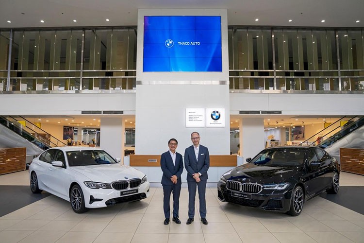 Mới đây, BMW Group đã chính thức tuyên bố sẽ hợp tác với Trường Hải Auto Corporation (THACO) để  lắp ráp xe BMW tại Việt Nam. Mối quan hệ đối tác này mở rộng mạng lưới lắp ráp xe của BMW Group tại khu vực châu Á. Trước đó, BMW đã sản xuất ôtô tại các nhà máy ở Ấn Độ, Thái Lan, Trung Quốc, Indonesia và Malaysia.