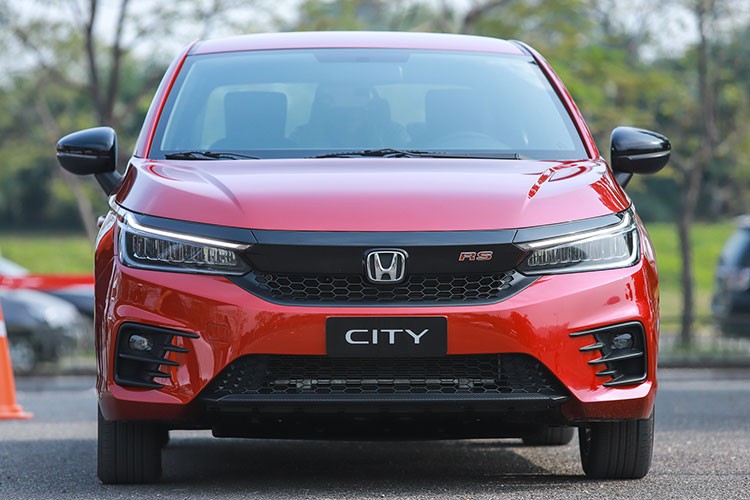 Doanh số bán ôtô, xe máy Honda giảm mạnh trong tháng 5/2023