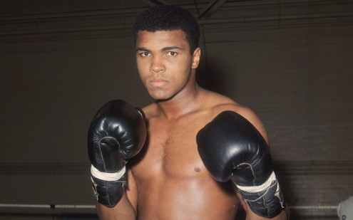 Muhammad Ali, tên khai sinh: Cassius Marcellus Clay Jr.; (17/1/1942 - 3/6/2016) là một  võ sĩ quyền anh huyền thoại, nhà hoạt động xã hội người Mỹ.