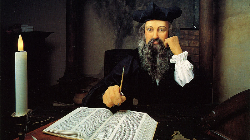 1. Michel Nostradamus: Nostradamus là một nhà  tiên tri nổi tiếng với những lời tiên đoán về các sự kiện trọng đại thế giới, bao gồm chiến tranh, thảm họa thiên nhiên và biến đổi khí hậu.