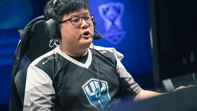 1. Ryu: Trước khi gặp  Faker, game thủ Ryu là số 1 tại Hàn Quốc và là niềm hy vọng của KT Rolster Bullets tại CKTG 2013. (Ảnh: Reddit)