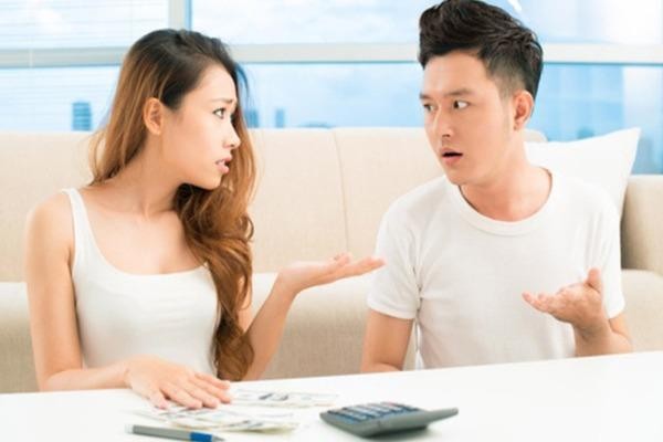 Cưới em trai chồng mừng 5 triệu, không ngờ lại bị đuổi khỏi nhà