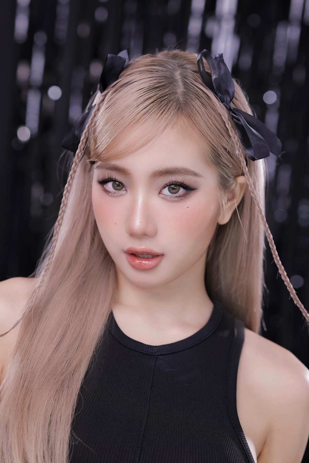 Vốn là  hot girl TikTok đình đám trên mạng xã hội, Lê Thị Khánh Huyền còn được chú ý hơn sau kết hôn với thiếu gia Bụt.