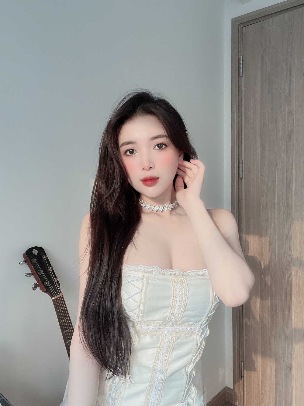 Trang Phạm có biệt danh là Nabi,  hot girl này sở hữu lượng người theo dõi lớn trên mạng xã hội.