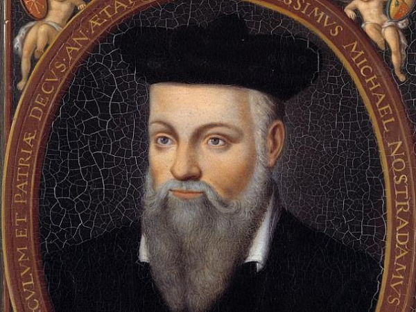 Nhà chiêm tinh Nostradamus đã công bố 942 bài thơ tứ tuyệt trong cuốn sách nổi tiếng "Những lời tiên tri" xuất bản năm 1555, nhiều trong số đó được cho là lời dự đoán về tương lai sau đó hàng trăm năm và đã ứng nghiệm.