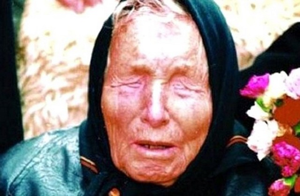 Nhà tiên tri mù nổi tiếng thế giới Baba Vanga sinh ngày 31/1/1911 tại Strumica nhưng sinh sống ở nhiều quốc gia khác nhau. Đầu tiên bà sống ở đế quốc Ottoman, sau đó chuyển tới vương quốc Bulgaria, Nam Tư và cuối cùng là cộng hòa Madedonia.