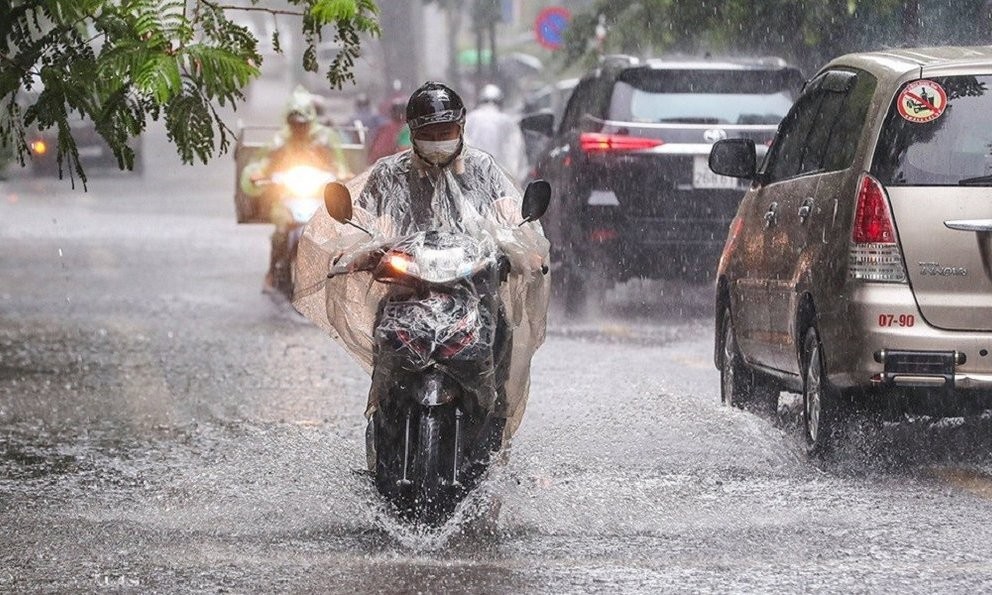 Dự báo thời tiết ngày 24/5/2022: Cảnh báo mưa lớn khắp các miền