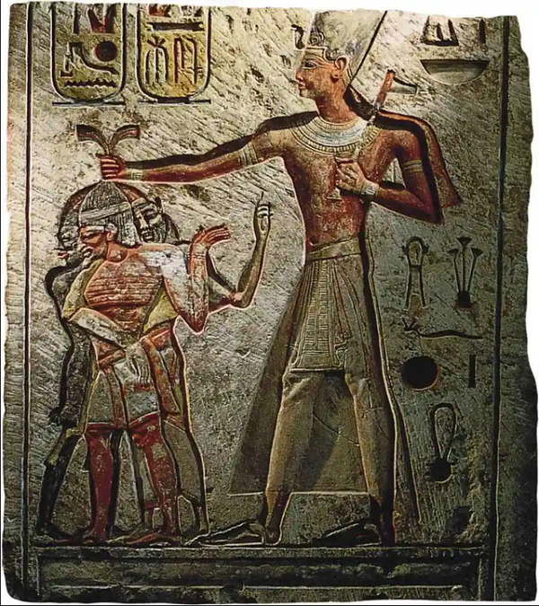 Cách đây khoảng 5000 năm, Sanakht trị vì vương triều thứ ba trong gần 20 năm.  Pharaoh Ai Cập ít được biết đến này gây chú ý với bí ẩn về cơ thể cao lớn hơn rất nhiều so với người bình thường.