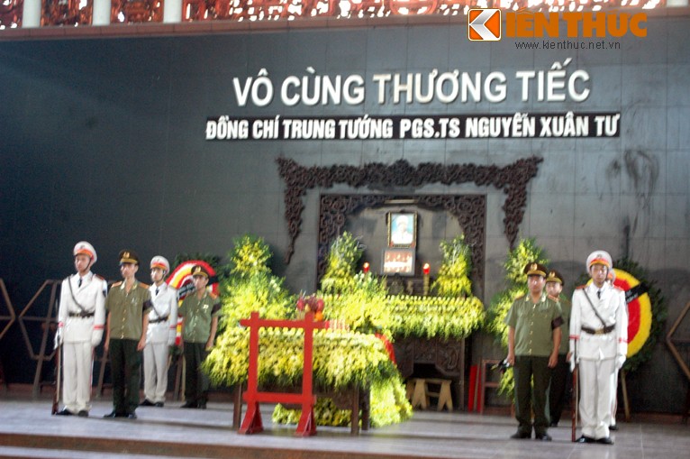 Lễ tang Trung tướng, PGS. TS Nguyễn Xuân Tư được tổ chức từ 7h đến 9h ngày 4/9 tại Nhà tang lễ Quốc gia số 5 Trần Thánh Tông, Hà Nội