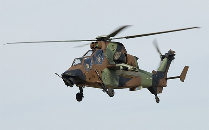 Trực thăng Eurocopter Tiger là sản phẩm hợp tác giữa ba công ty Daimler Chrysler (Đức), Matra (Pháp) và CASA (Tây Ban Nha). Ảnh: realitymod.