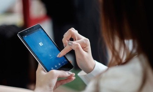 Facebook: Bổ béo thì ít, vật vã bi ai thì nhiều