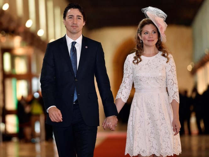 Theo một số nguồn tin trước đó, bà Sophie Grégoire Trudeau, phu nhân của  Thủ tướng Canada Justin Trudeau, cũng sẽ đến Việt Nam cùng chồng. Tuy nhiên, điều này đã không diễn ra, để lại không ít tiếc nuối cho những người hâm mộ của cặp đôi “trai tài, gái sắc” này. Ảnh: Internet