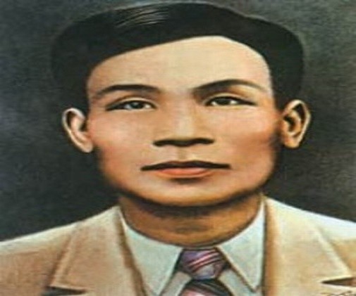 Vũ Trọng Phụng (1912-1939) là một trong những nhà văn lớn nhất của nước ta giai đoạn trước cách mạng Tháng Tám (1945). Trong cuộc đời ngắn ngủi của mình, ông để lại cho nền văn học nước nhà hơn 30 truyện ngắn, 9 tập tiểu thuyết, 9 tập phóng sự, 7 vở kịch, một bản dịch vở kịch từ tiếng Pháp, một số bài viết phê bình, tranh luận văn học và hàng trăm bài báo viết về các vấn đề chính trị, xã hội, văn hóa. Tiêu biểu nhất là lĩnh vực phóng sự, Vũ Trọng Phụng được mệnh danh “Ông vua phóng sự Bắc Kỳ”. Ảnh: Hội Nhà văn Việt Nam.