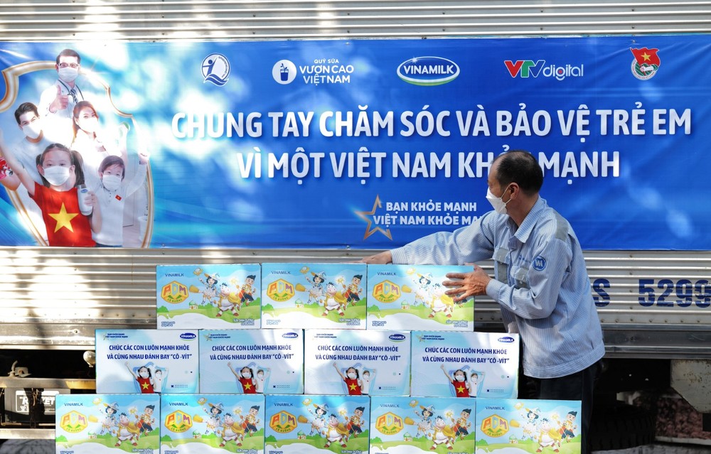 Vinamilk và hành trình tiếp thêm sức mạnh cho trẻ thơ