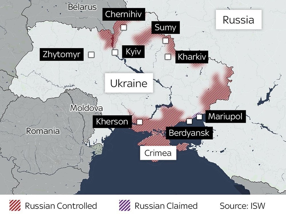  Chiến dịch quân sự đặc biệt của Nga tại Ukraine đã bước sang ngày thứ 7. Tính tới thời điểm hiện tại, Kherson là thành phố lớn nhất mà Nga chiếm được quyền kiểm soát. Với việc kiểm soát được Kherson, quân đội Nga có cơ hội "chặt" đường ra biển Đen của Kiev.