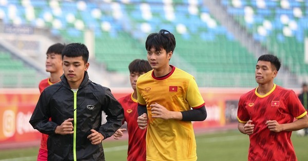 Thủ môn Cao Văn Bình quyết đưa U20 Việt Nam vào tứ kết