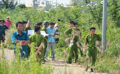 Công an khám nghiệm 1 vụ án trước đó.