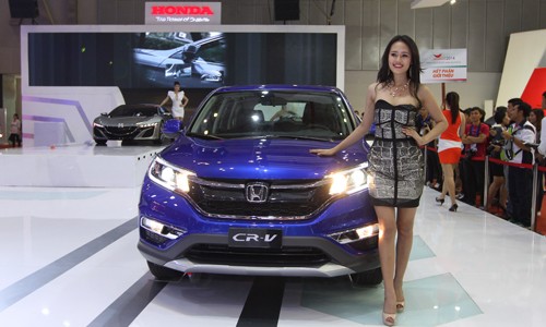 Ngày 12/12, Honda CR-V 2015 có mặt trên thị trường 