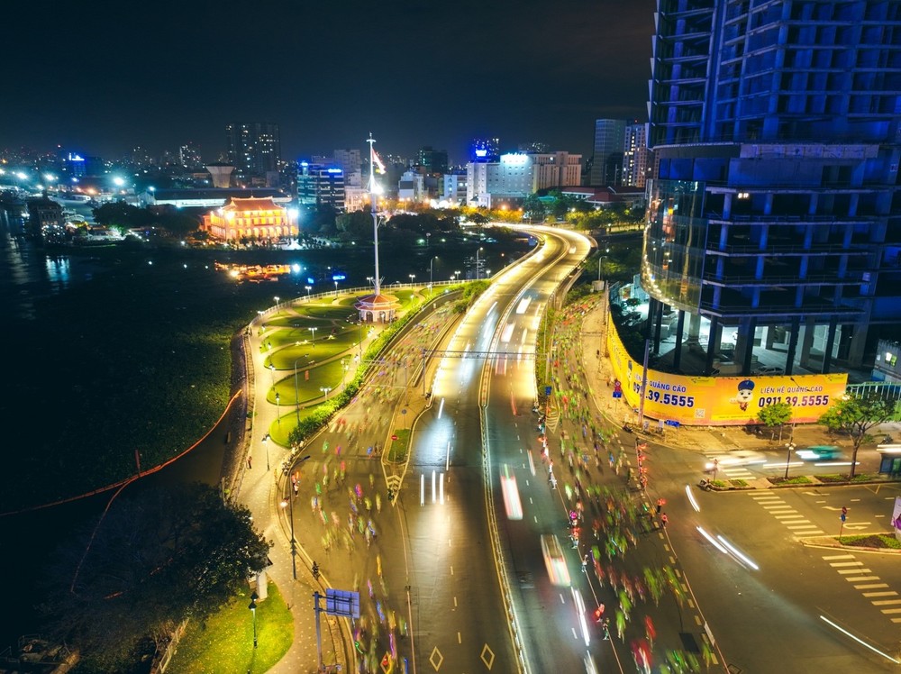 VPBank VnExpress Marathon Ho Chi Minh City Midnight – cung đường sôi động 