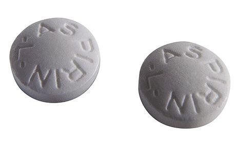 Aspirin: Có nhiều tác dụng phụ liên quan đến dạ dày, chẳng hạn như gây đau hay gây xuất huyết tiêu hóa ở cơ quan này. Với trẻ em, aspirin có thể gây hội chứng Reye - một biến chứng rất nguy hiểm có thể dẫn đến tử vong. Vì vậy, không bao giờ được dùng aspirin cho trẻ. Bạn phải chắc chắn rằng các loại thuốc chuẩn bị cho con mình không chứa aspirin (bằng cách đọc kỹ thành phần).