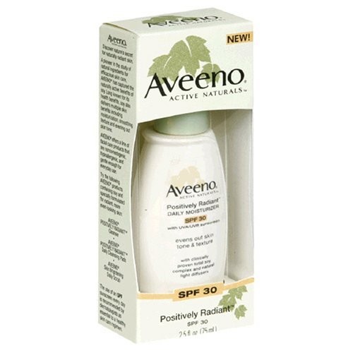 Aveeno. Đây được xem là loại kem dưỡng ẩm da tuyệt vời có tác dụng làm sáng và mềm mại, mà không khiến da bị nhờn dính.