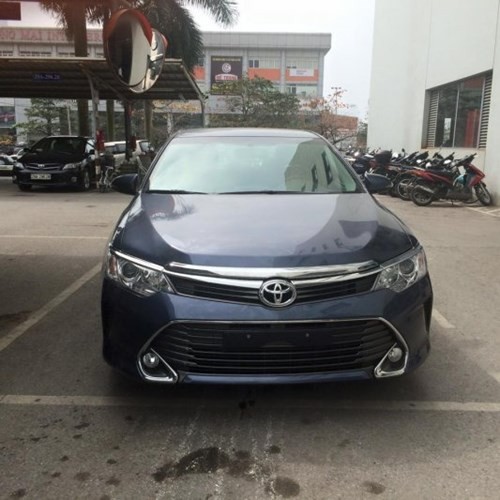 Về ngoại thất, so với bản Camry hiện tại, Toyota  Camry 2015 đã trở nên trẻ trung và thể thao hơn. Đây cũng là xu hướng mà hãng xe Nhật Bản đã tập trung phát triển cho mẫu Vios và Corolla Altis mới.