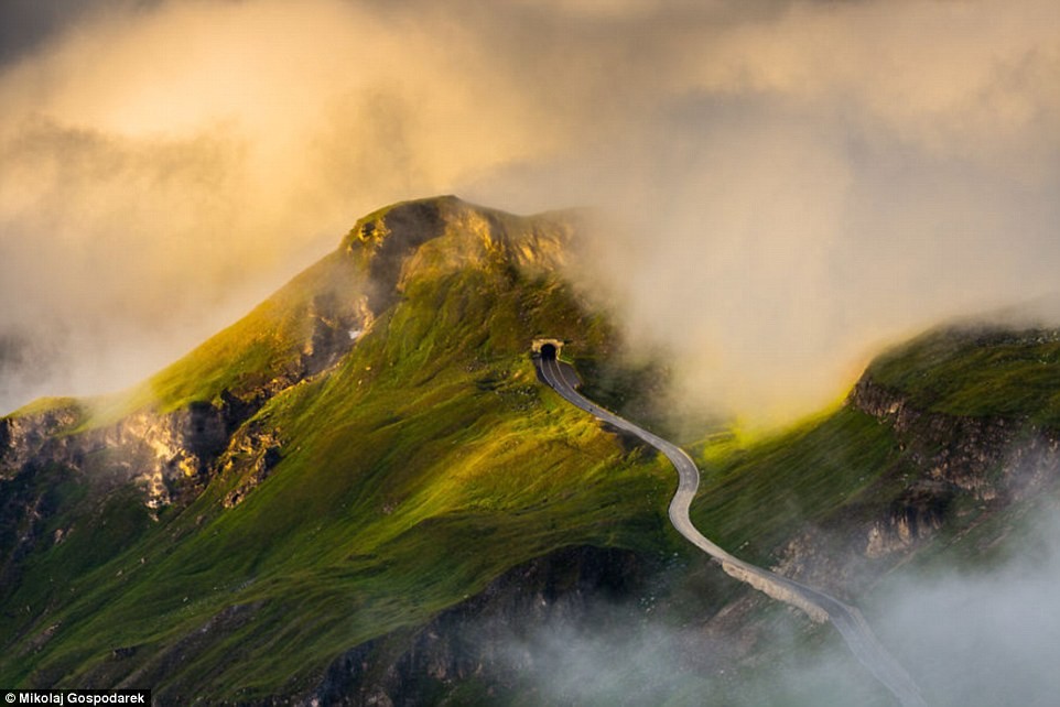 Grossglockner High Alpine có lẽ là  con đường đẹp nhất Châu Âu.