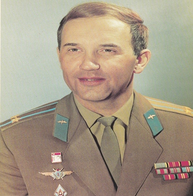 Phi hành gia Georgi Dobrovolski (1928-1971) thực hiện chuyến bay vào vũ trụ trên con tàu Soyuz 11 vào năm 1971. Tuy nhiên, Georgi Dobrovolski đã thiệt mạng do tàu Soyuz gặp nạn trong quá trình hạ cánh. Ảnh: ER.