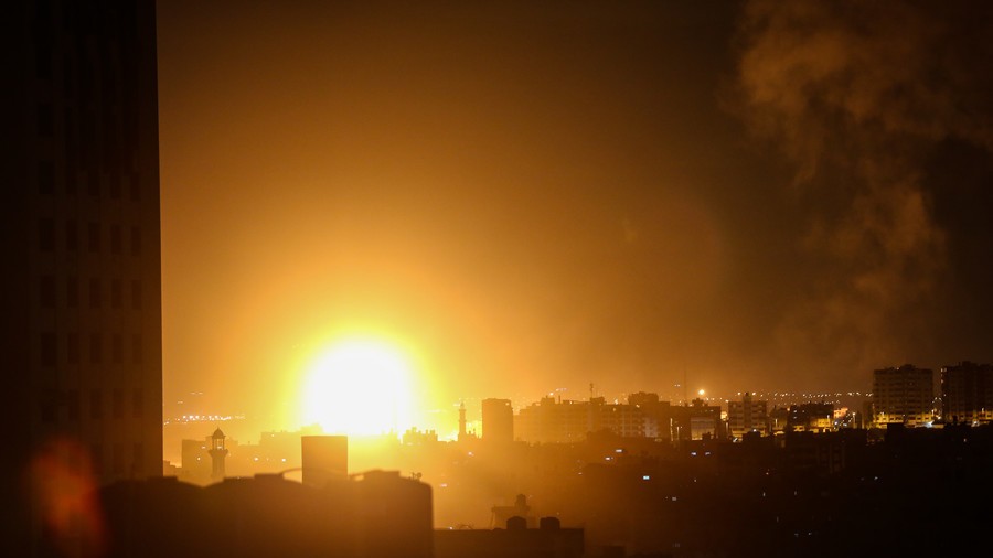 Israel không kích phá nát 80 mục tiêu Hamas, Dải Gaza rực lửa