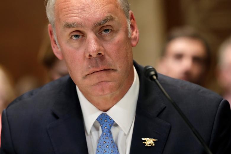 Bộ trưởng Nội vụ Mỹ Ryan Zinke là quan chức cấp cao mới nhất sẽ rời khỏi  Nhà Trắng trong năm 2018. Ngày 15/12 vừa qua, Tổng thống Trump thông báo ông Ryan sẽ từ nhiệm vào cuối năm nay. (Nguồn ảnh: Reuters).